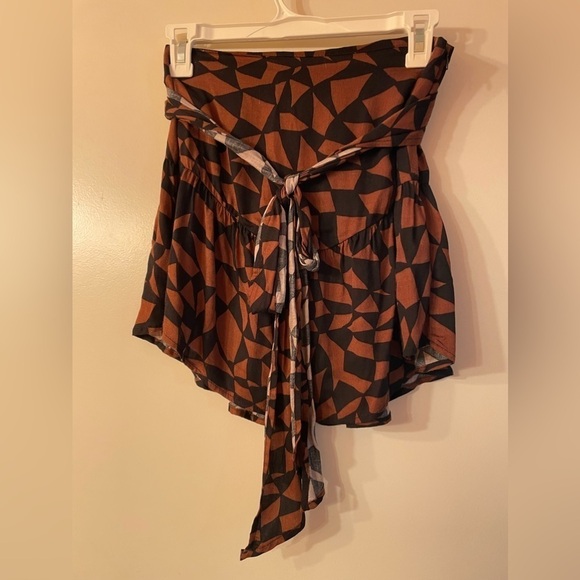 Stillwater Moving On mini skirt - Picture 1 of 4